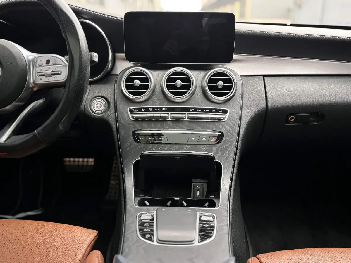 2020 Mercedes-Benz C Class 1.5T 184HP L4 9AT,autocango,china used car exporter,china ev exporter,chinese used car exporter,chinese used ev exporter