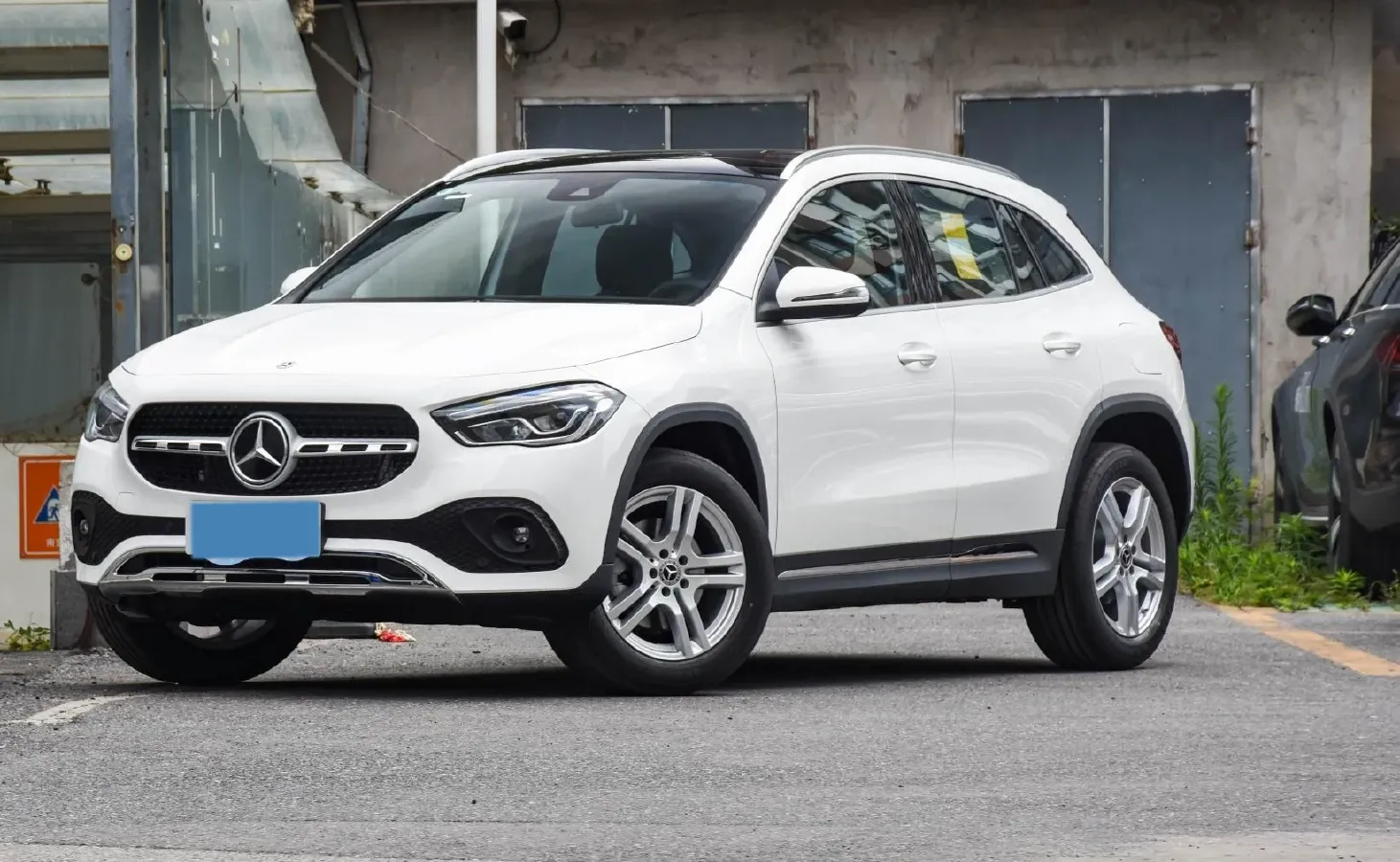 2023 Mercedes-Benz GLA Class 1.3T 163HP L4 7DCT,autocango,china used car exporter,china ev exporter,chinese used car exporter,chinese used ev exporter