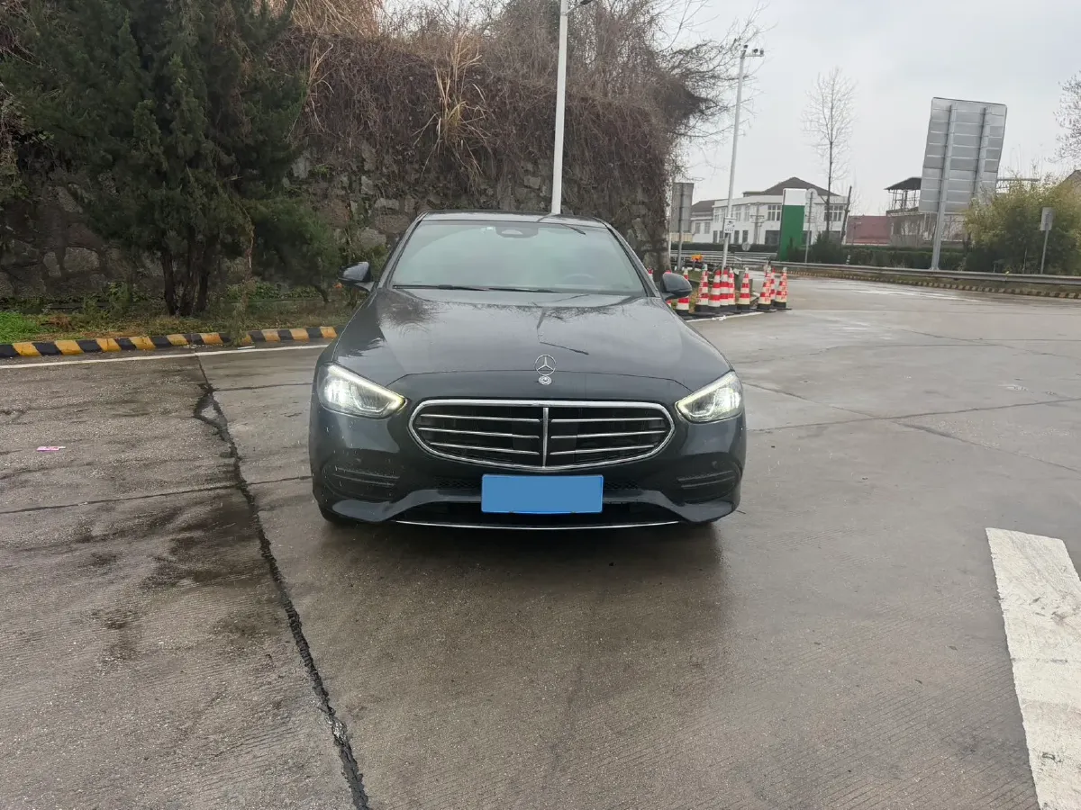 2022 Mercedes-Benz C Class 1.5T 204HP L4 9AT,autocango,china used car exporter,china ev exporter,chinese used car exporter,chinese used ev exporter
