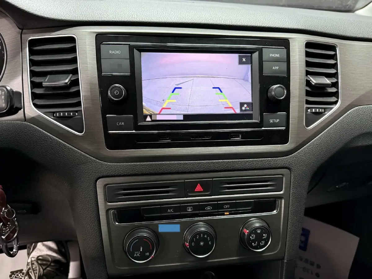 2018 Volkswagen Golf Sportsvan 1.6L 110HP L4 6AT,autocango,china used car exporter,china ev exporter,chinese used car exporter,chinese used ev exporter