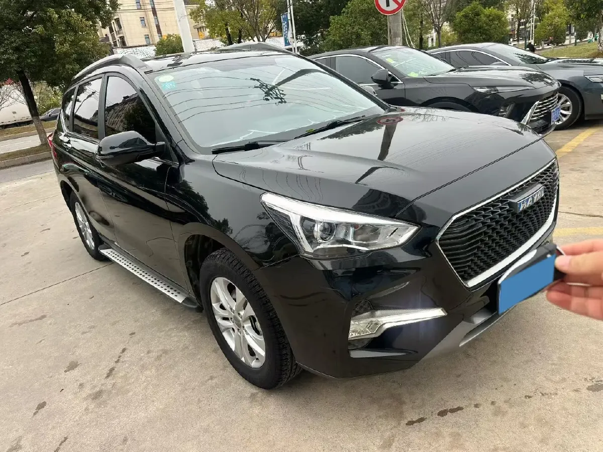 2018 Haval M6 1.5T 150HP L4 7DCT,autocango,china used car exporter,china ev exporter,chinese used car exporter,chinese used ev exporter