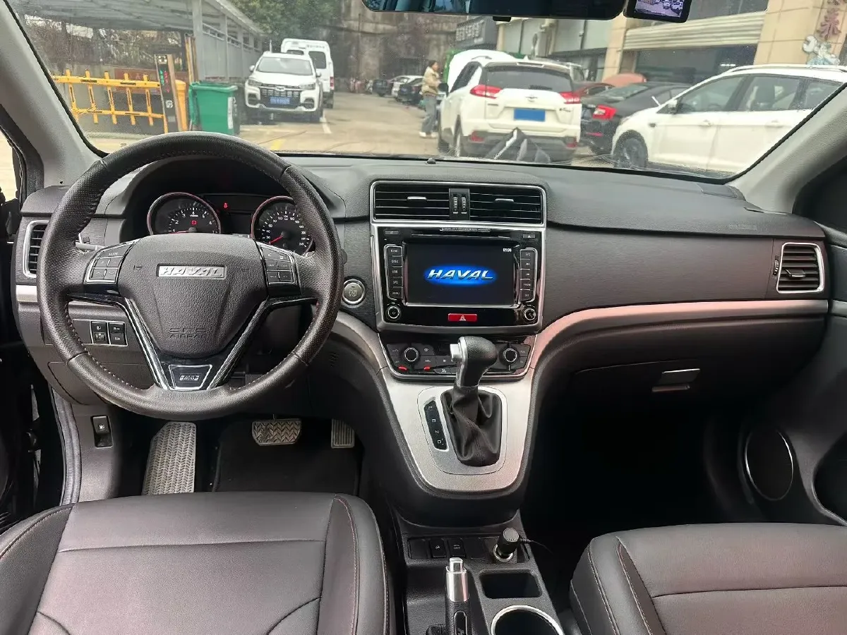 2018 Haval M6 1.5T 150HP L4 7DCT,autocango,china used car exporter,china ev exporter,chinese used car exporter,chinese used ev exporter