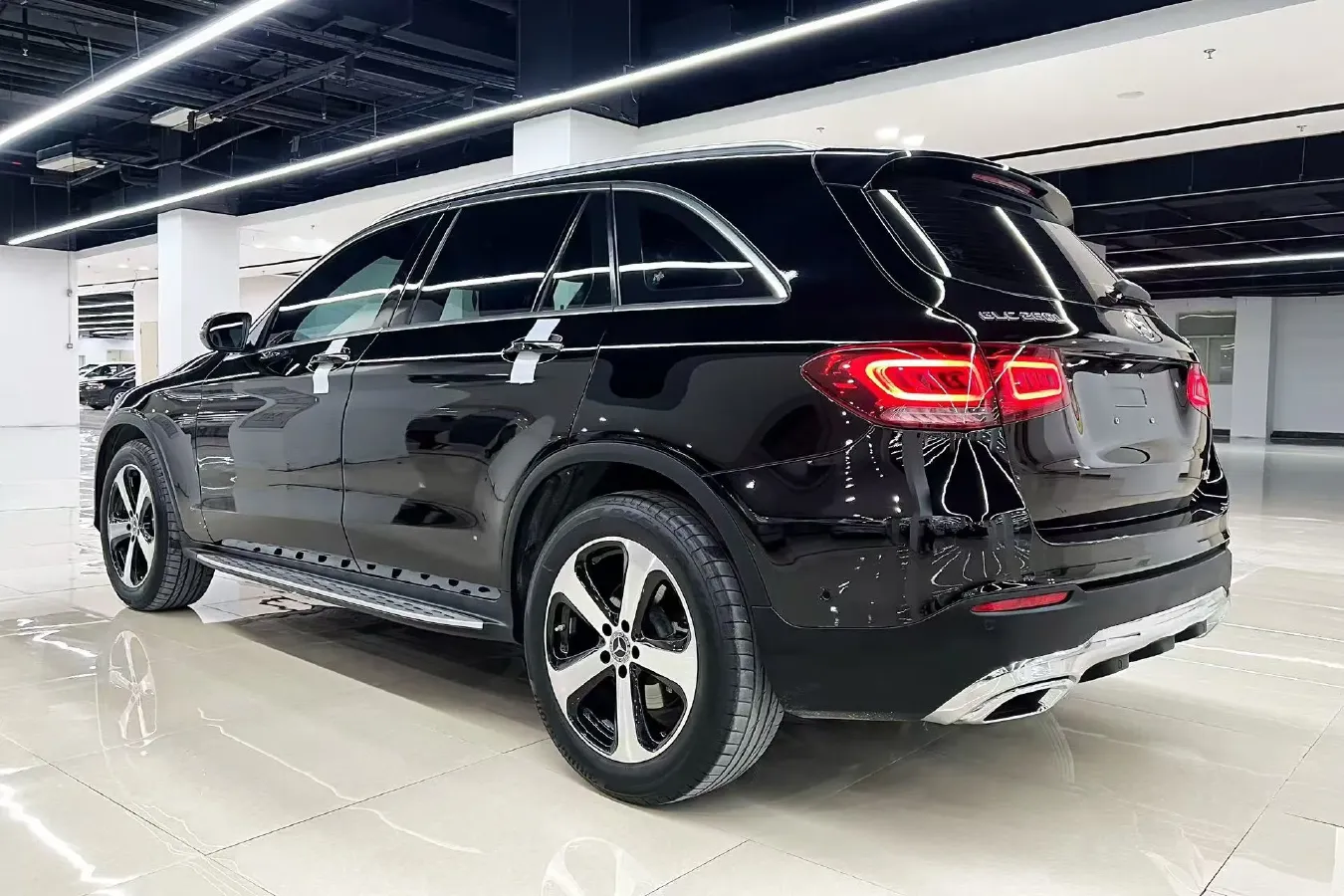 2022 Mercedes-Benz GLC Class 2.0T 197HP L4 9AT,autocango,china used car exporter,china ev exporter,chinese used car exporter,chinese used ev exporter
