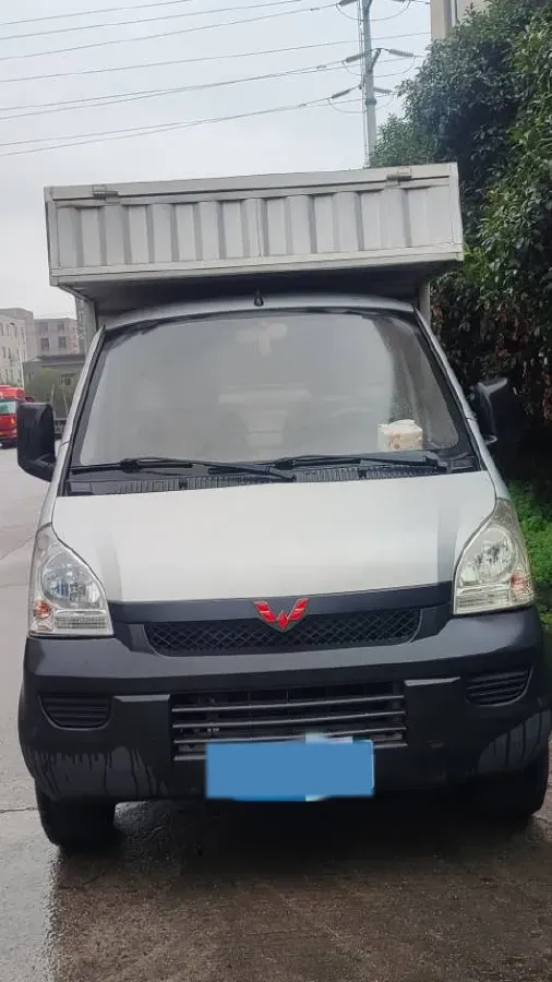 2020 WuLing RongGuang Mini Truck 1.5L 99HP L4 5MT,autocango,china used car exporter,china ev exporter,chinese used car exporter,chinese used ev exporter