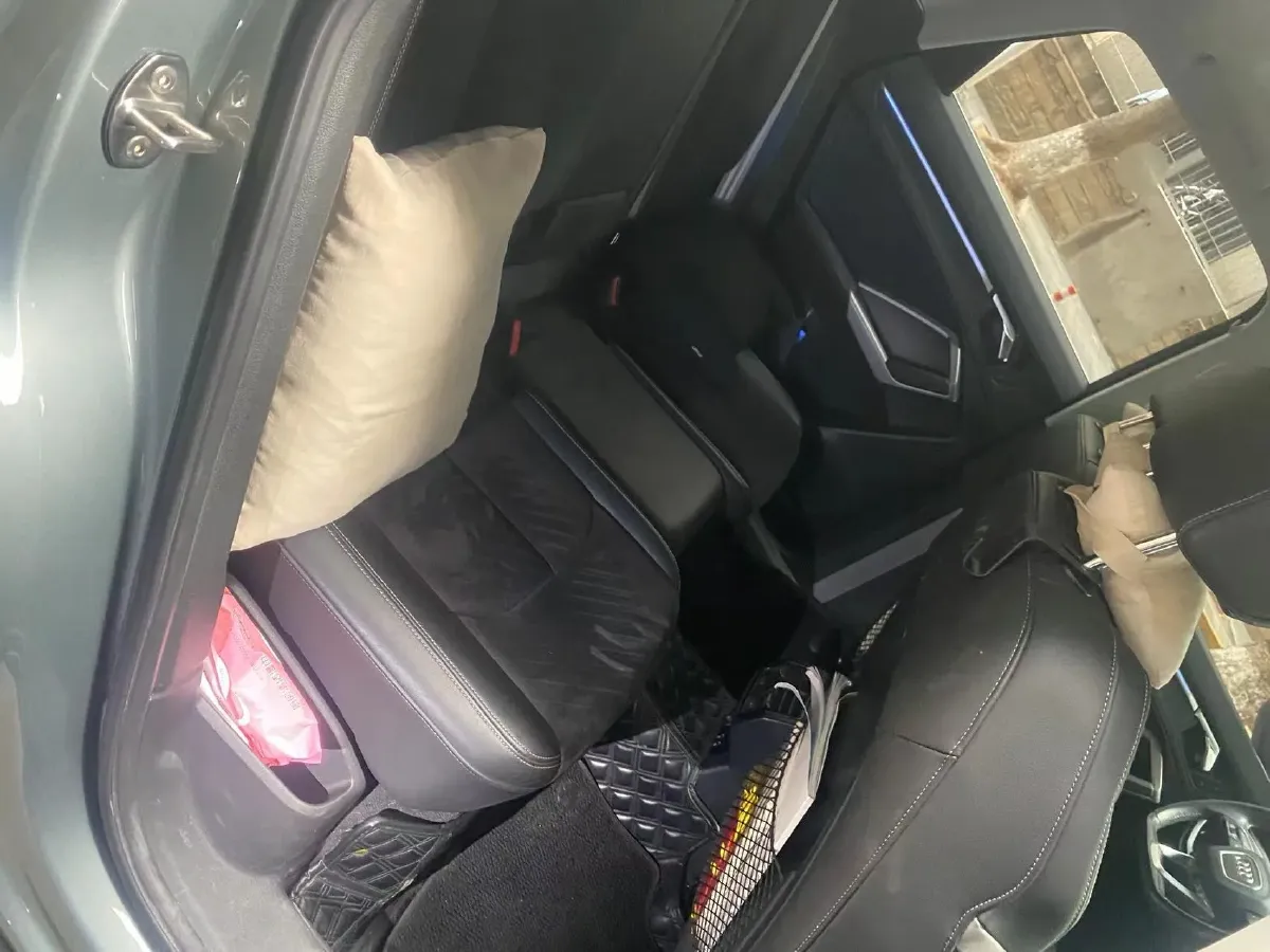 2022 Audi Q3 1.4T 150HP L4 7DCT,autocango,china used car exporter,china ev exporter,chinese used car exporter,chinese used ev exporter