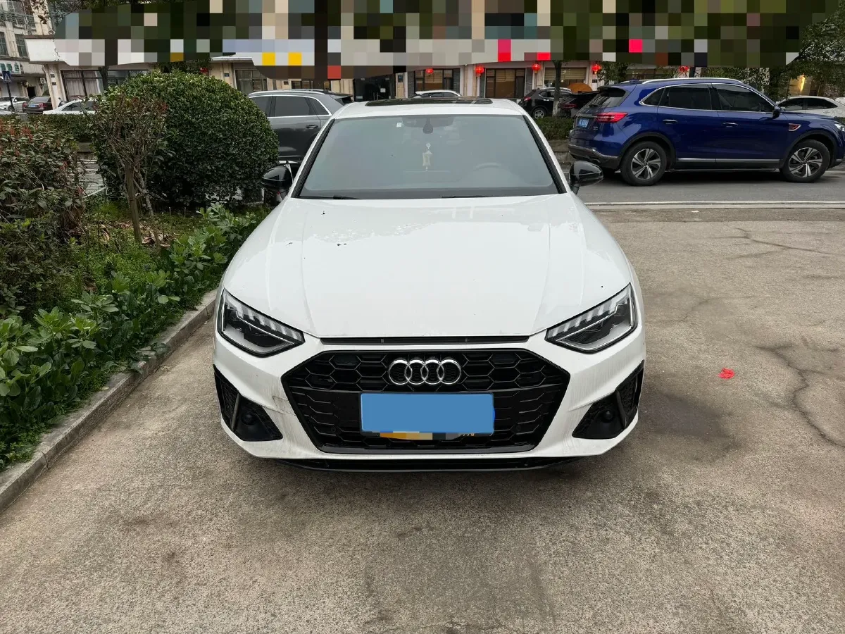 2024 Audi A4L 2.0T 190HP L4 7DCT,autocango,china used car exporter,china ev exporter,chinese used car exporter,chinese used ev exporter