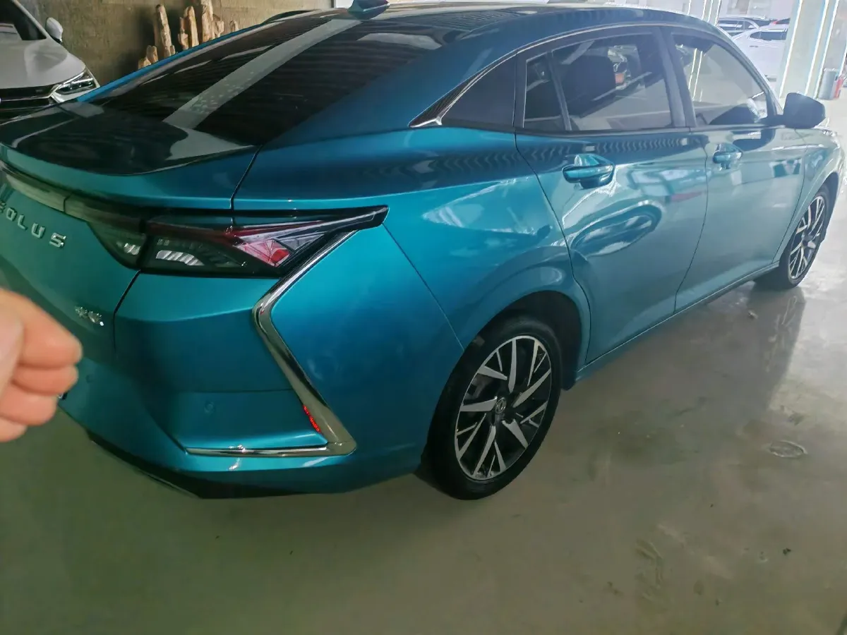 2020 DongFeng Aeolus YiXuan 1.5T 150HP L4 6DCT,autocango,china used car exporter,china ev exporter,chinese used car exporter,chinese used ev exporter