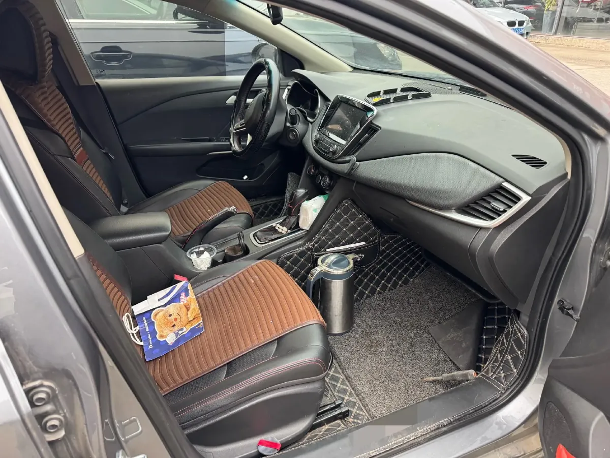 2019 Chevrolet Monza 1.0T 125HP L3 6DCT,autocango,china used car exporter,china ev exporter,chinese used car exporter,chinese used ev exporter