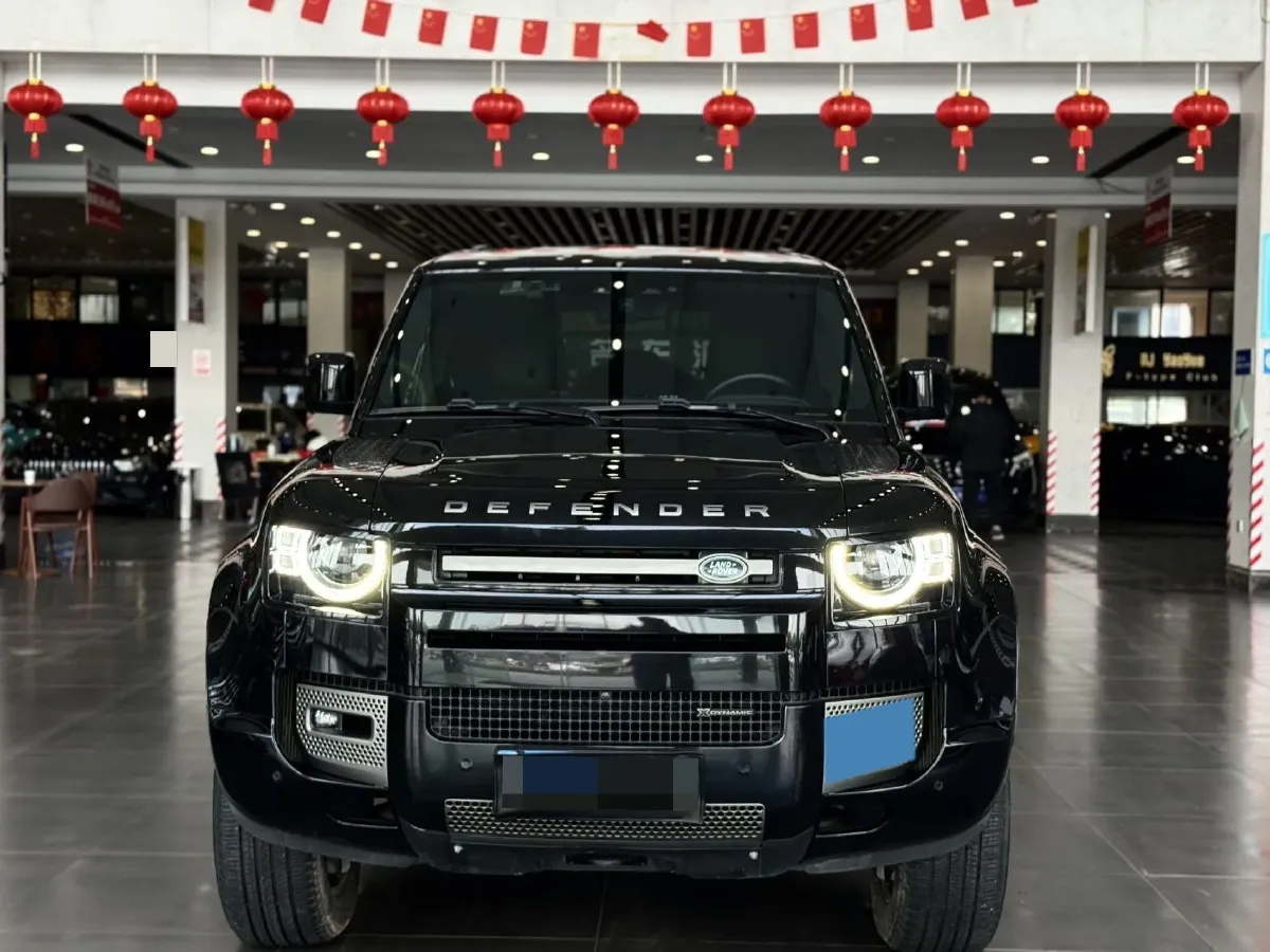 2023 Land Rover Defender 3.0T 400HP L6 8AT,autocango,china used car exporter,china ev exporter,chinese used car exporter,chinese used ev exporter