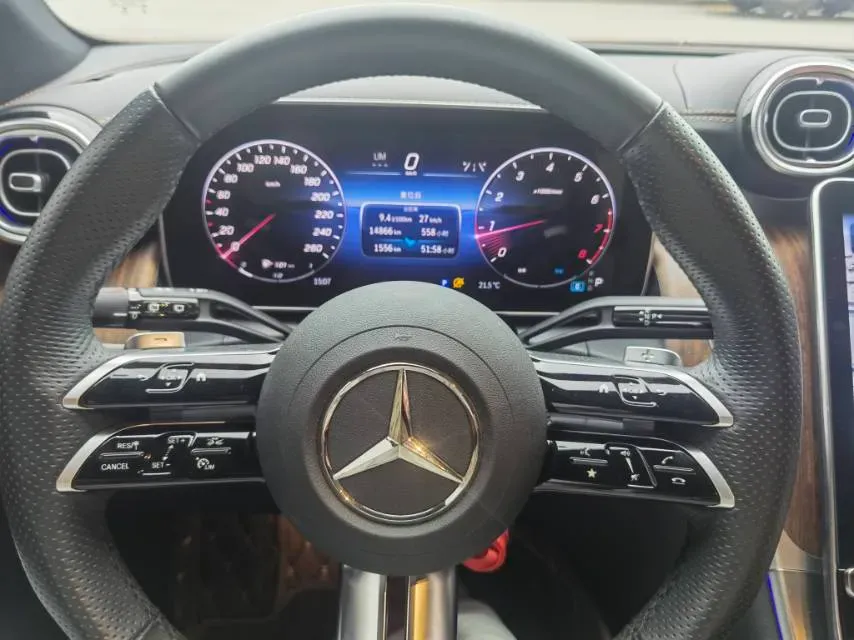 2024 Mercedes-Benz GLC Class 2.0T 258HP L4 9AT,autocango,china used car exporter,china ev exporter,chinese used car exporter,chinese used ev exporter