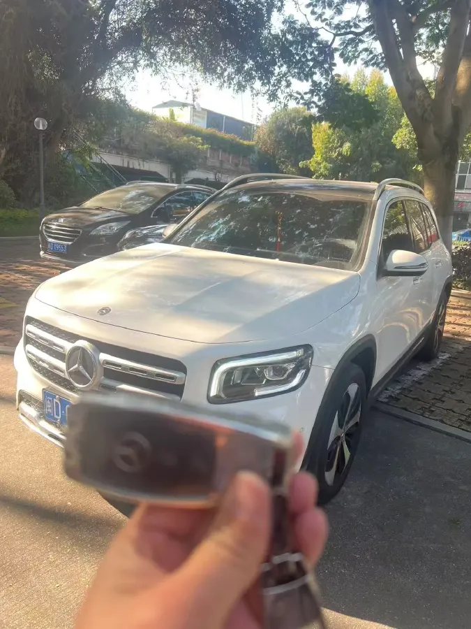 2021 Mercedes-Benz GLB Class 1.3T 163HP L4 7DCT,autocango,china used car exporter,china ev exporter,chinese used car exporter,chinese used ev exporter