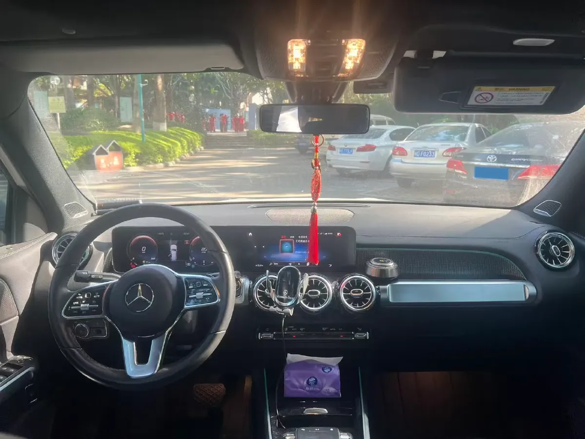 2021 Mercedes-Benz GLB Class 1.3T 163HP L4 7DCT,autocango,china used car exporter,china ev exporter,chinese used car exporter,chinese used ev exporter