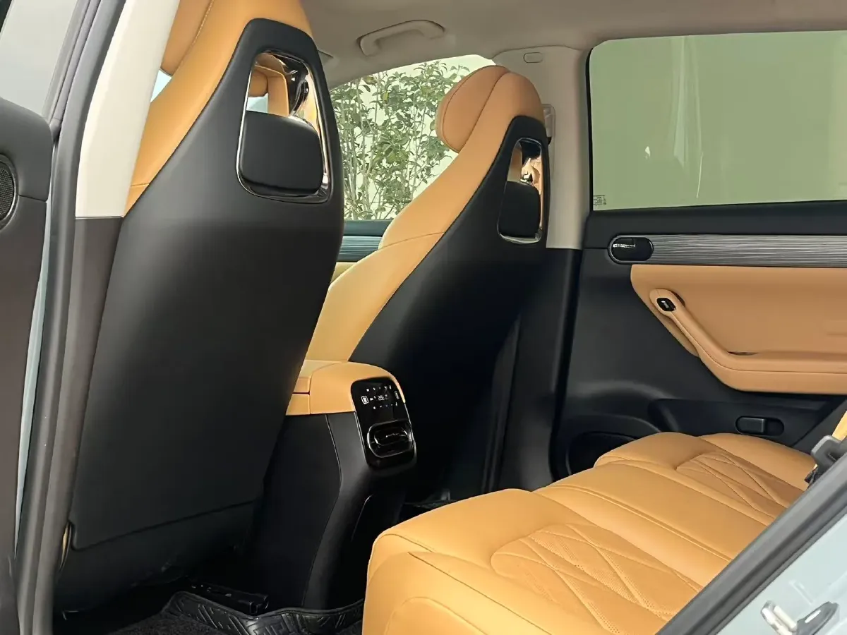 2024 Leapmotor C11 BEV 78.5KWH,autocango,china used car exporter,china ev exporter,chinese used car exporter,chinese used ev exporter