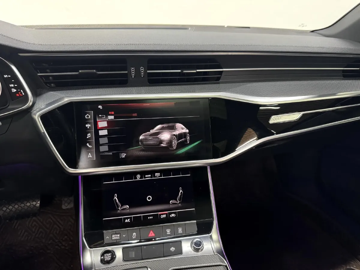 2022 Audi A6L 2.0T 224HP L4 7DCT,autocango,china used car exporter,china ev exporter,chinese used car exporter,chinese used ev exporter