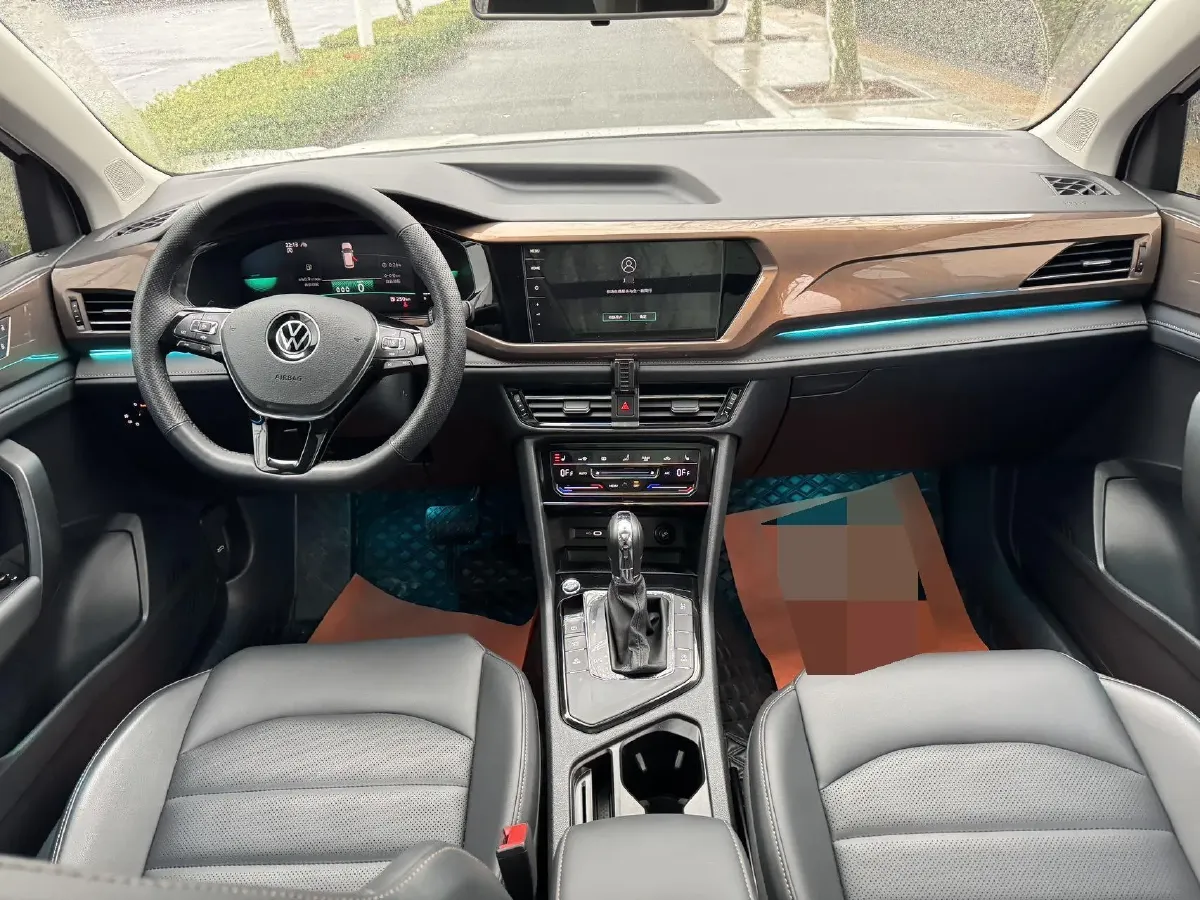 2022 Volkswagen Tharu 1.4T 150HP L4 7DCT,autocango,china used car exporter,china ev exporter,chinese used car exporter,chinese used ev exporter