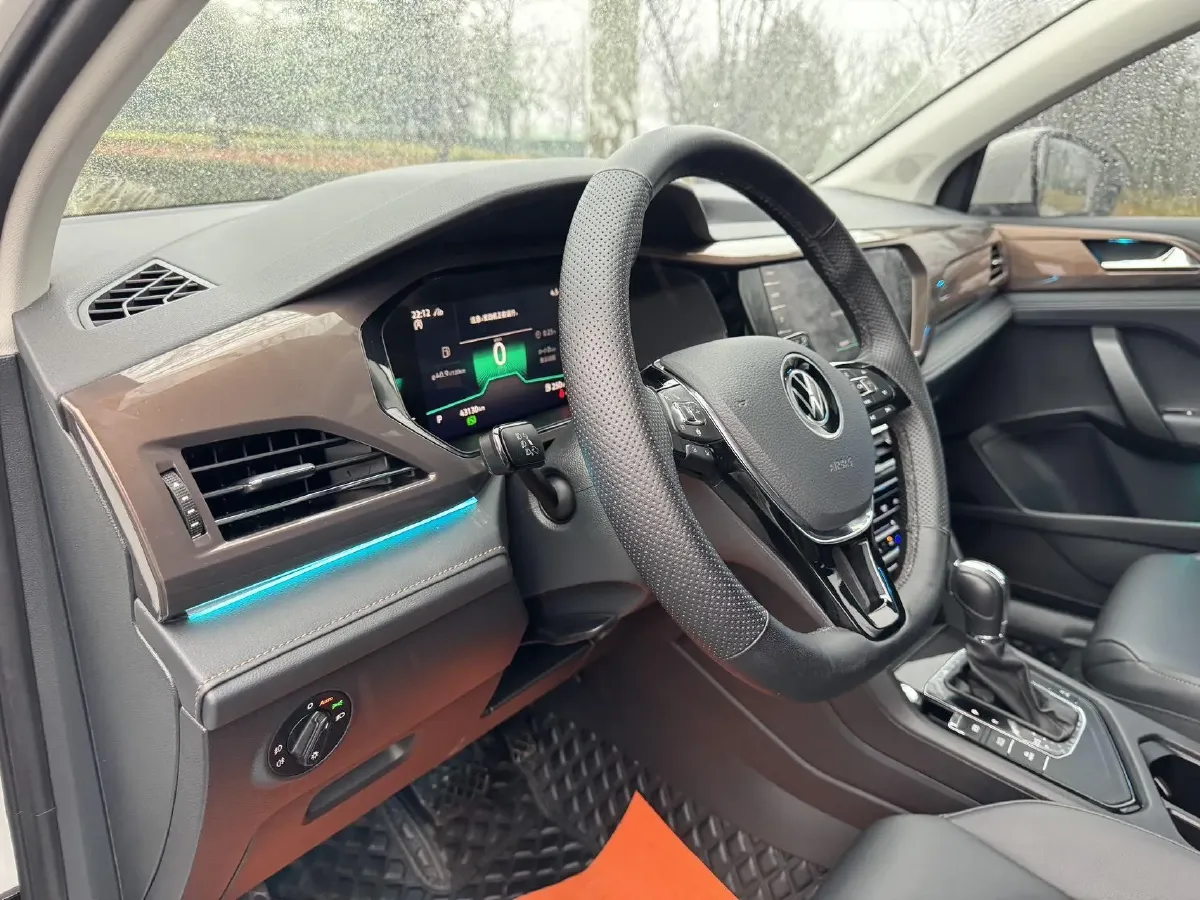 2022 Volkswagen Tharu 1.4T 150HP L4 7DCT,autocango,china used car exporter,china ev exporter,chinese used car exporter,chinese used ev exporter