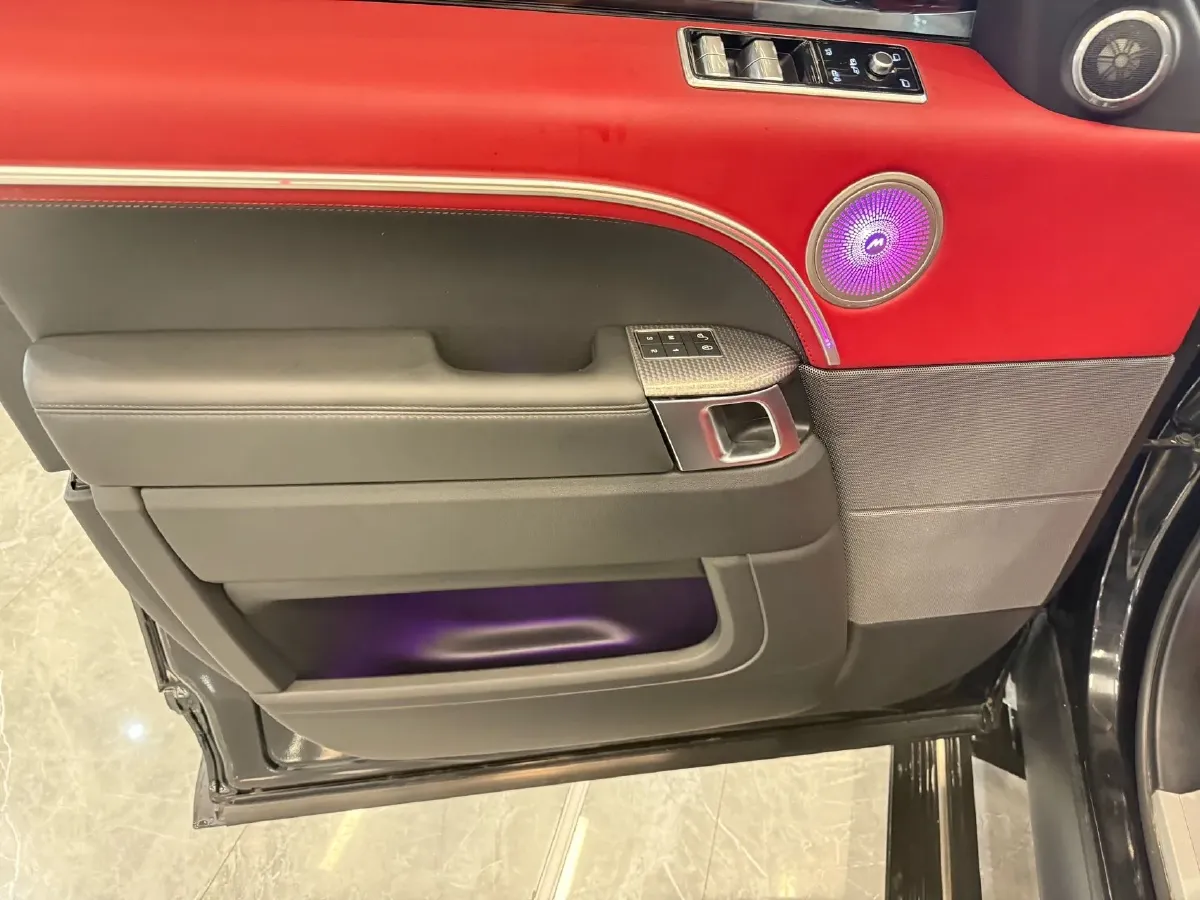 2020 Land Rover Range Rover Sport 3.0T 360HP L6 8AT,autocango,china used car exporter,china ev exporter,chinese used car exporter,chinese used ev exporter