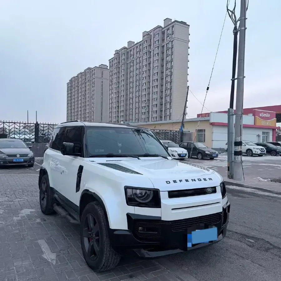 2023 Land Rover Defender 3.0T 400HP L6 8AT,autocango,china used car exporter,china ev exporter,chinese used car exporter,chinese used ev exporter