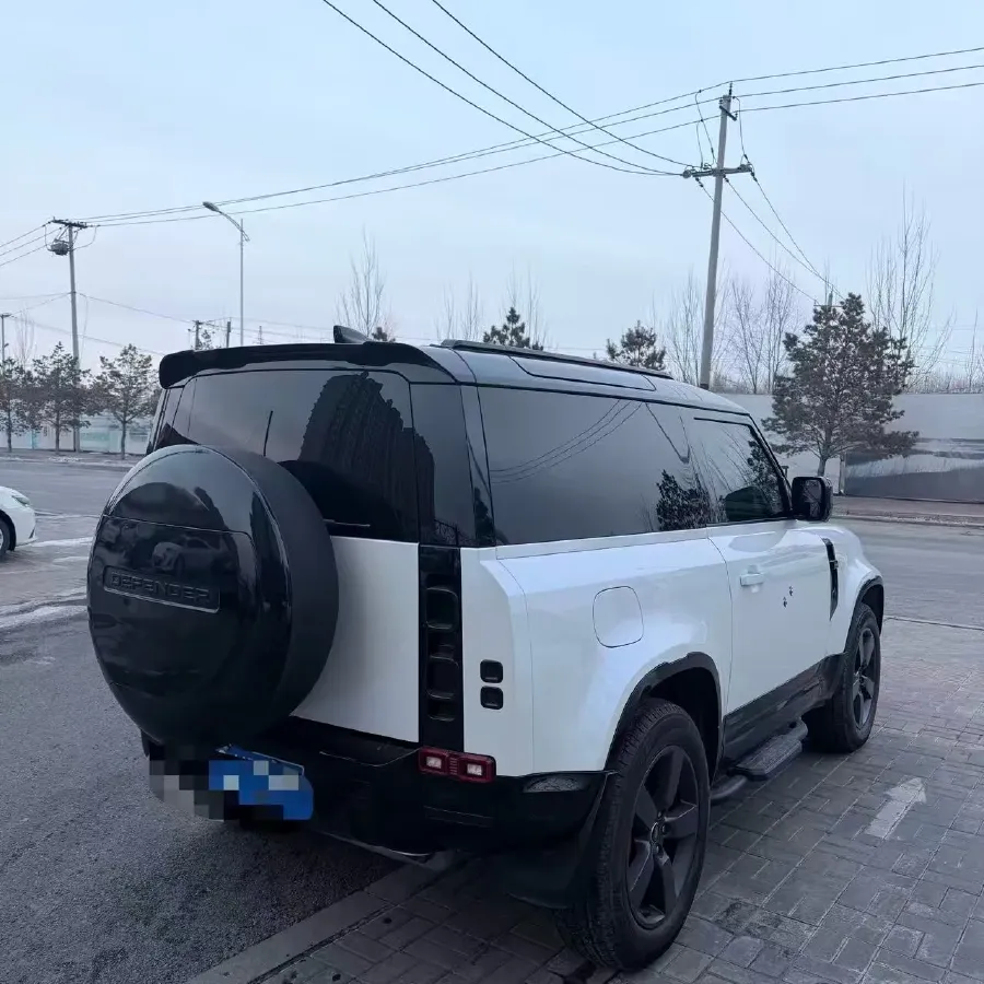 2023 Land Rover Defender 3.0T 400HP L6 8AT,autocango,china used car exporter,china ev exporter,chinese used car exporter,chinese used ev exporter