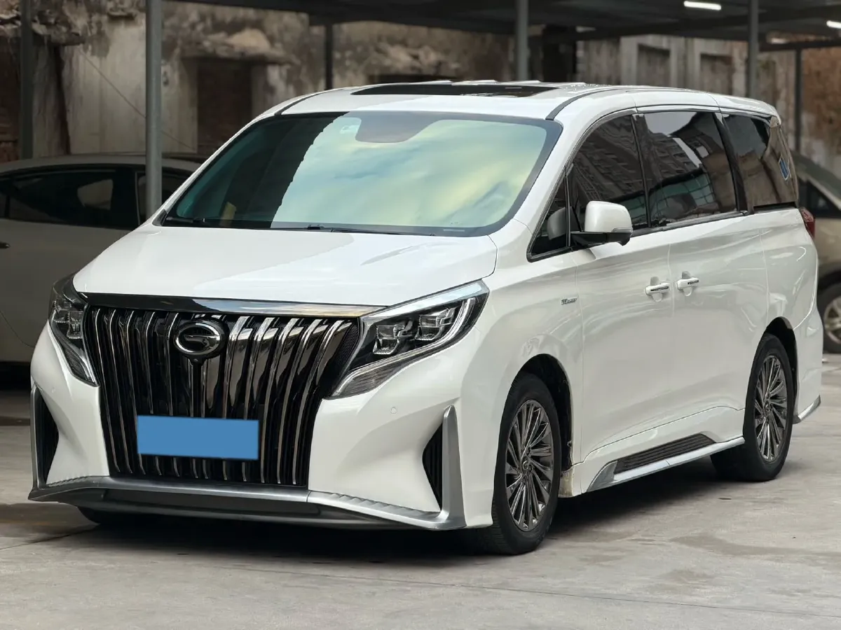 2021 GAC Trumpchi M8 2.0T 252HP L4 8AT,autocango,china used car exporter,china ev exporter,chinese used car exporter,chinese used ev exporter