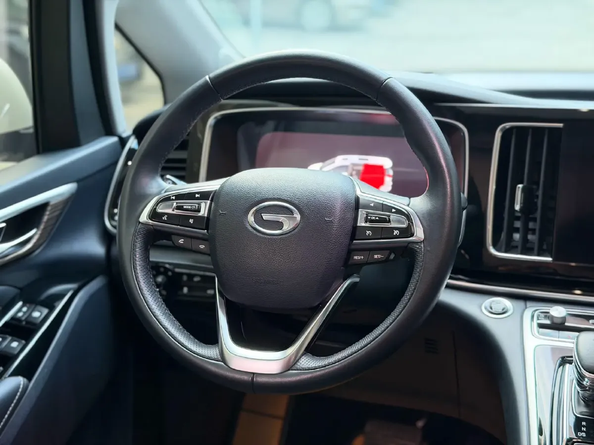 2021 GAC Trumpchi M8 2.0T 252HP L4 8AT,autocango,china used car exporter,china ev exporter,chinese used car exporter,chinese used ev exporter