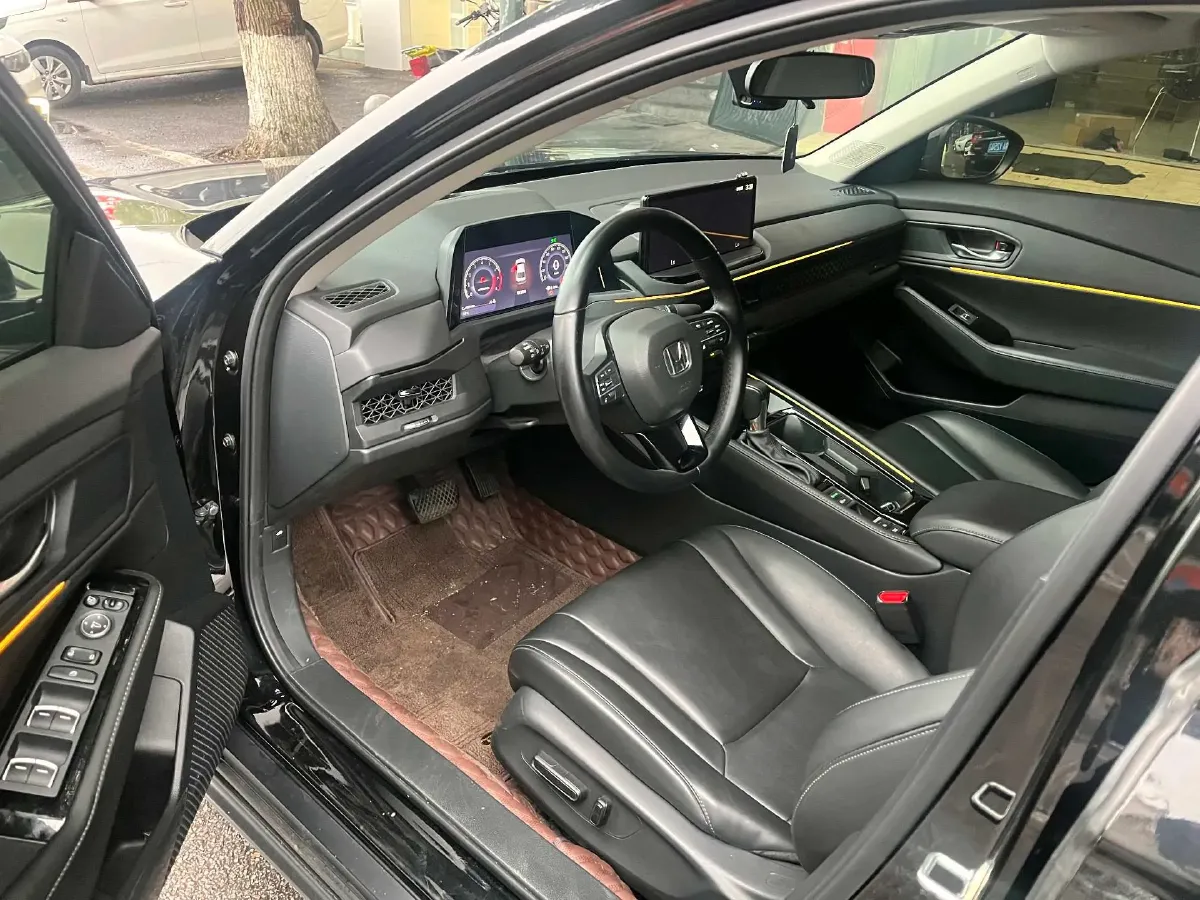 2023 Dongfeng PaLaSuo 2.0T 228HP L4 8AT,autocango,china used car exporter,china ev exporter,chinese used car exporter,chinese used ev exporter