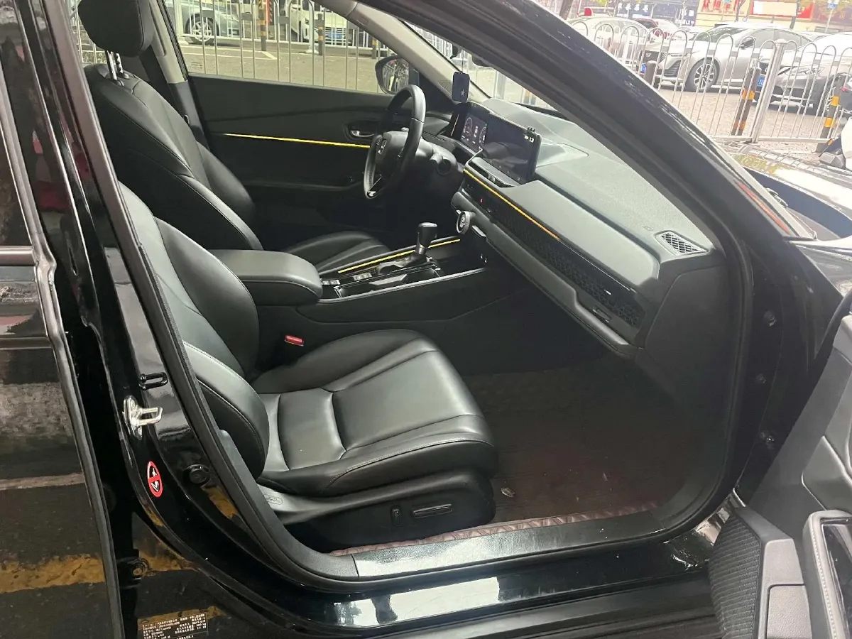 2023 Dongfeng PaLaSuo 2.0T 228HP L4 8AT,autocango,china used car exporter,china ev exporter,chinese used car exporter,chinese used ev exporter