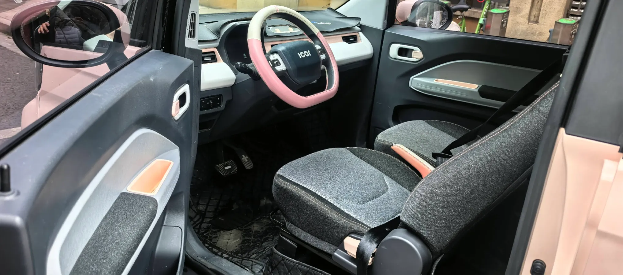 2022 Chery QQ Ice Cream BEV 13.85KWH,autocango,china used car exporter,china ev exporter,chinese used car exporter,chinese used ev exporter