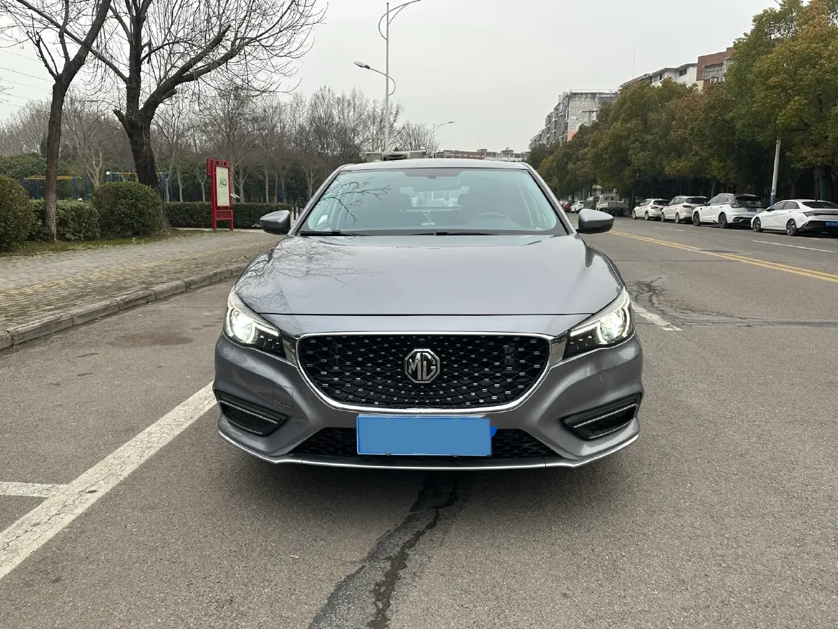 2019 MAXUS XinTu V80 2.5T 136HP L4 6AMT,autocango,china used car exporter,china ev exporter,chinese used car exporter,chinese used ev exporter