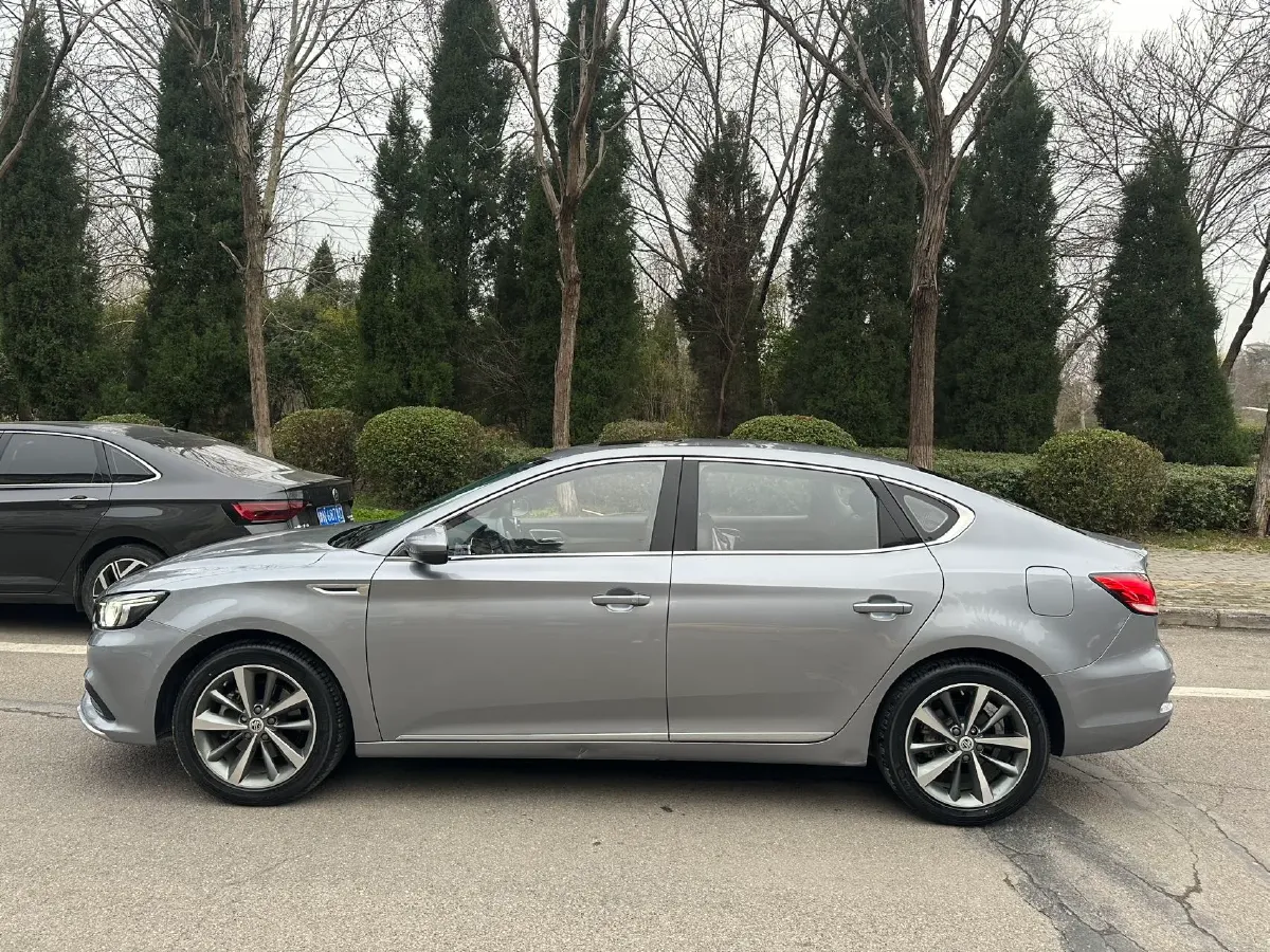 2019 MAXUS XinTu V80 2.5T 136HP L4 6AMT,autocango,china used car exporter,china ev exporter,chinese used car exporter,chinese used ev exporter