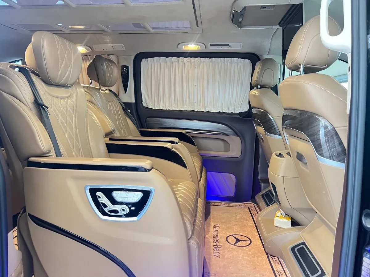 2021 Mercedes-Benz Vito 2.0T 211HP L4 9AT,autocango,china used car exporter,china ev exporter,chinese used car exporter,chinese used ev exporter