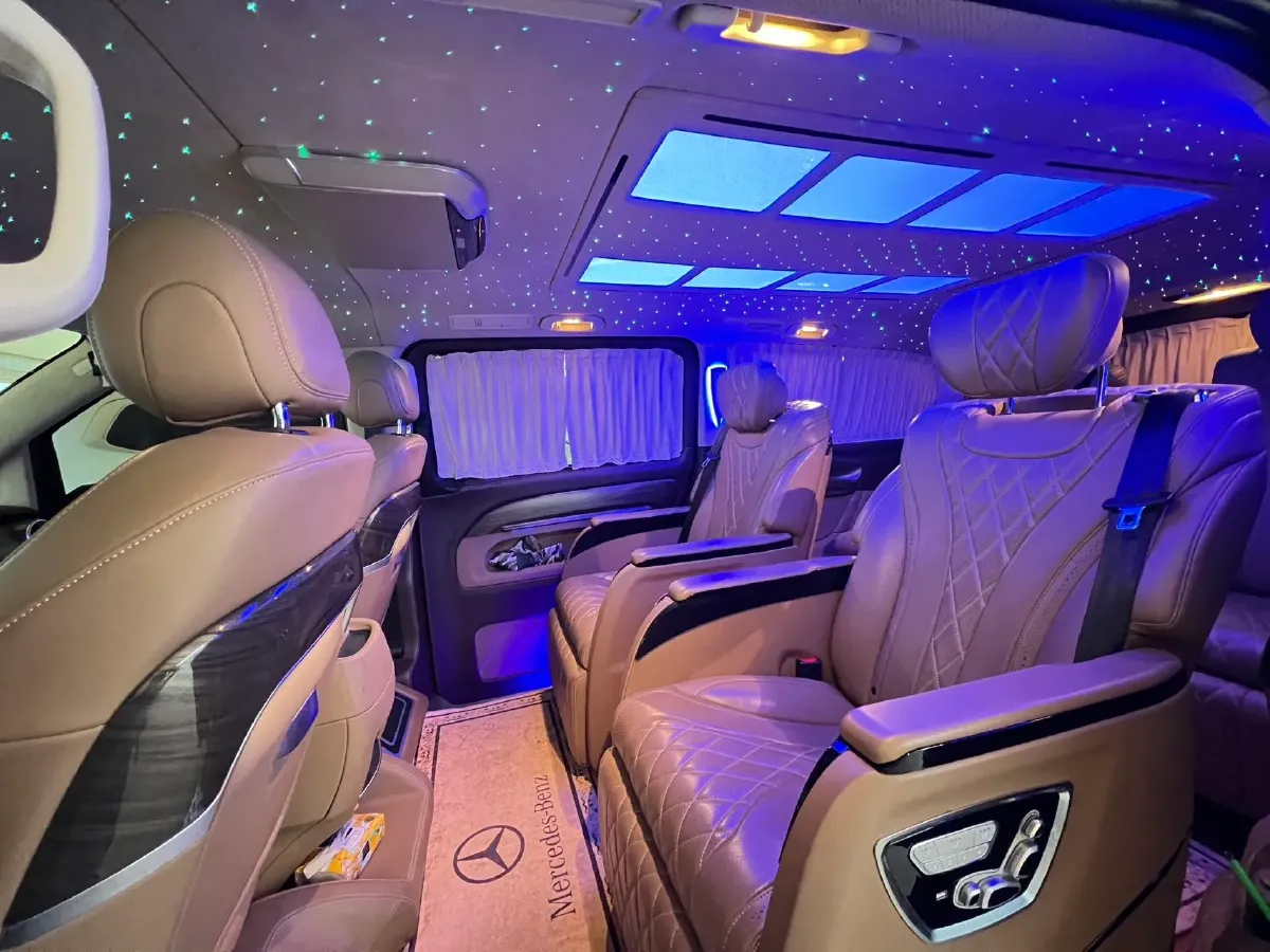 2021 Mercedes-Benz Vito 2.0T 211HP L4 9AT,autocango,china used car exporter,china ev exporter,chinese used car exporter,chinese used ev exporter