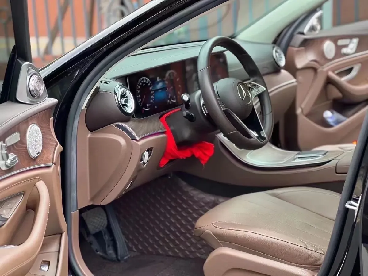 2022 Mercedes-Benz E Class 2.0T 258HP L4 9AT,autocango,china used car exporter,china ev exporter,chinese used car exporter,chinese used ev exporter