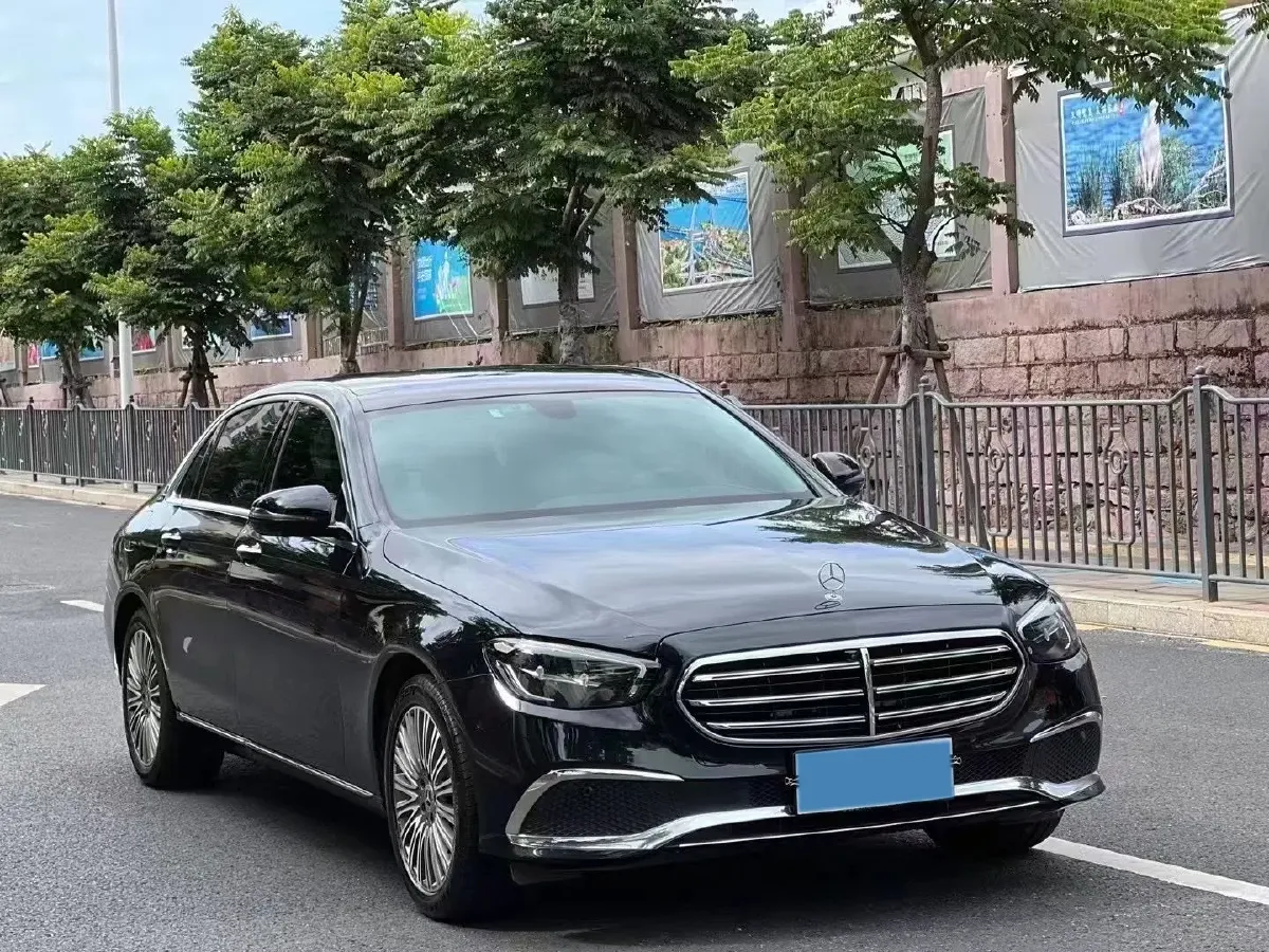 2022 Mercedes-Benz E Class 2.0T 258HP L4 9AT,autocango,china used car exporter,china ev exporter,chinese used car exporter,chinese used ev exporter