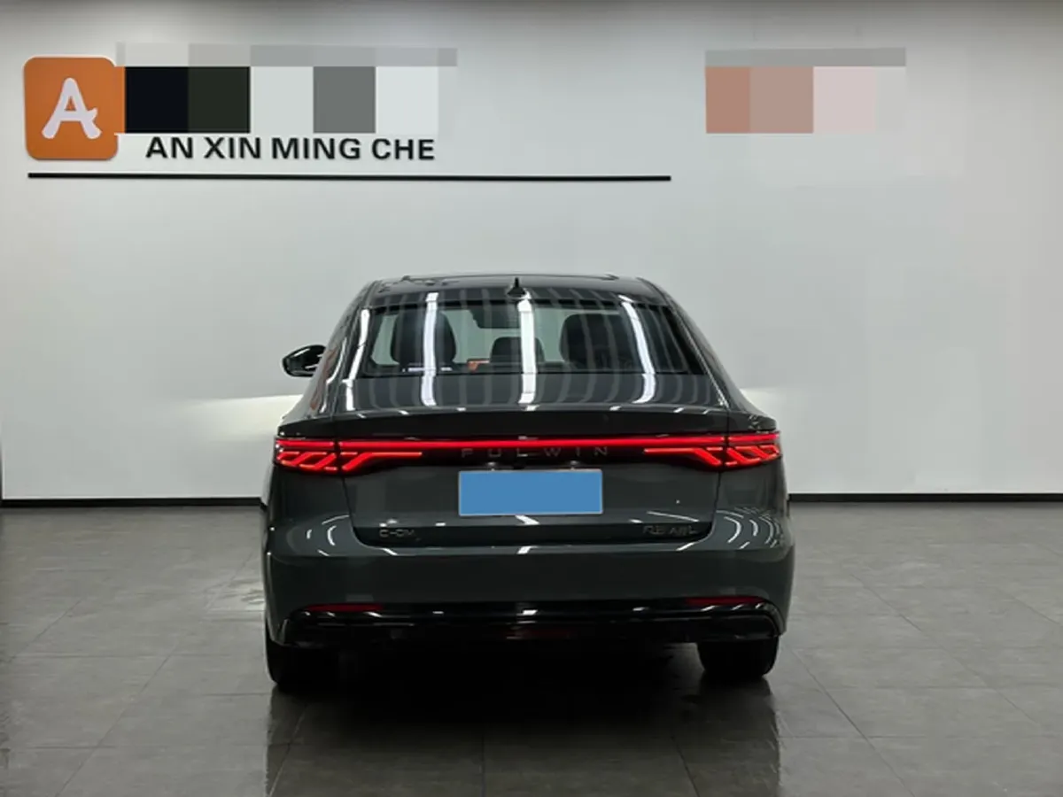 2025 Fulwin FulwinA8L 1.5T 156HP L4 1DHT PHEV 18.67KWH,autocango,china used car exporter,china ev exporter,chinese used car exporter,chinese used ev exporter