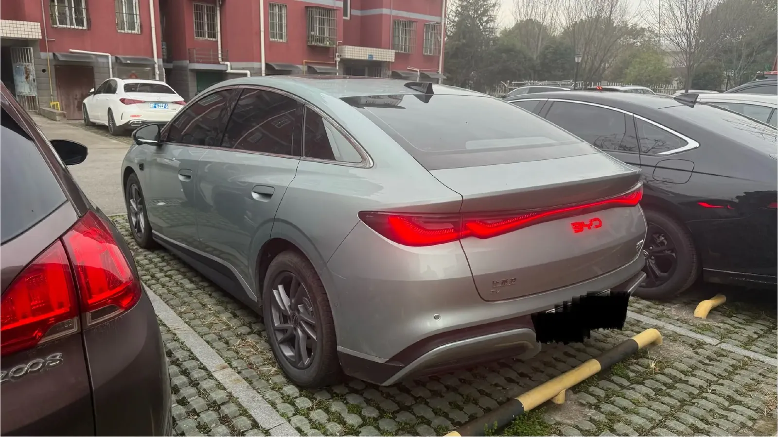 2025 BYD Seal06 BEV,autocango,china used car exporter,china ev exporter,chinese used car exporter,chinese used ev exporter