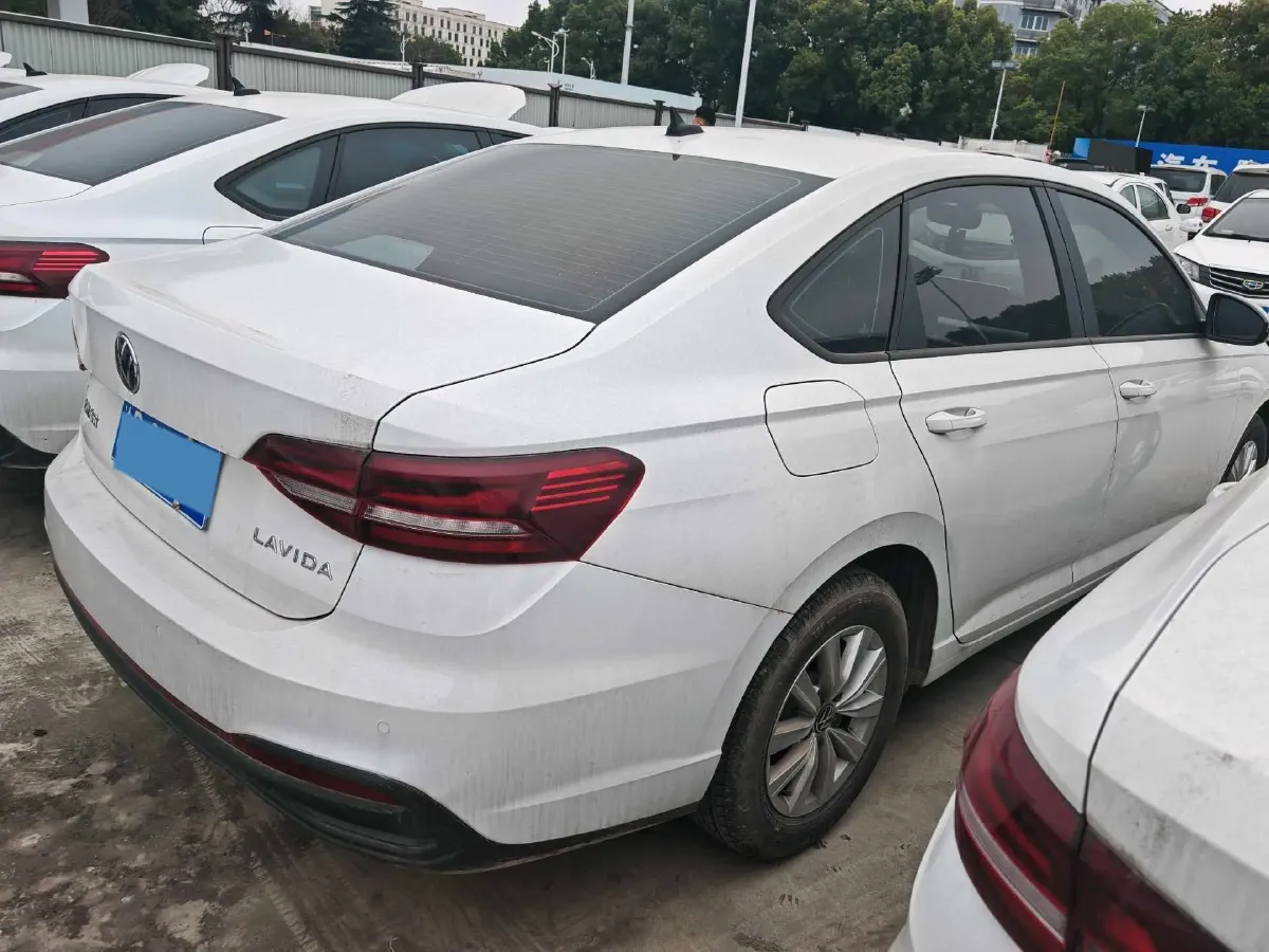 2023 Volkswagen Lavida 1.5L 110HP L4 6AT,autocango,china used car exporter,china ev exporter,chinese used car exporter,chinese used ev exporter