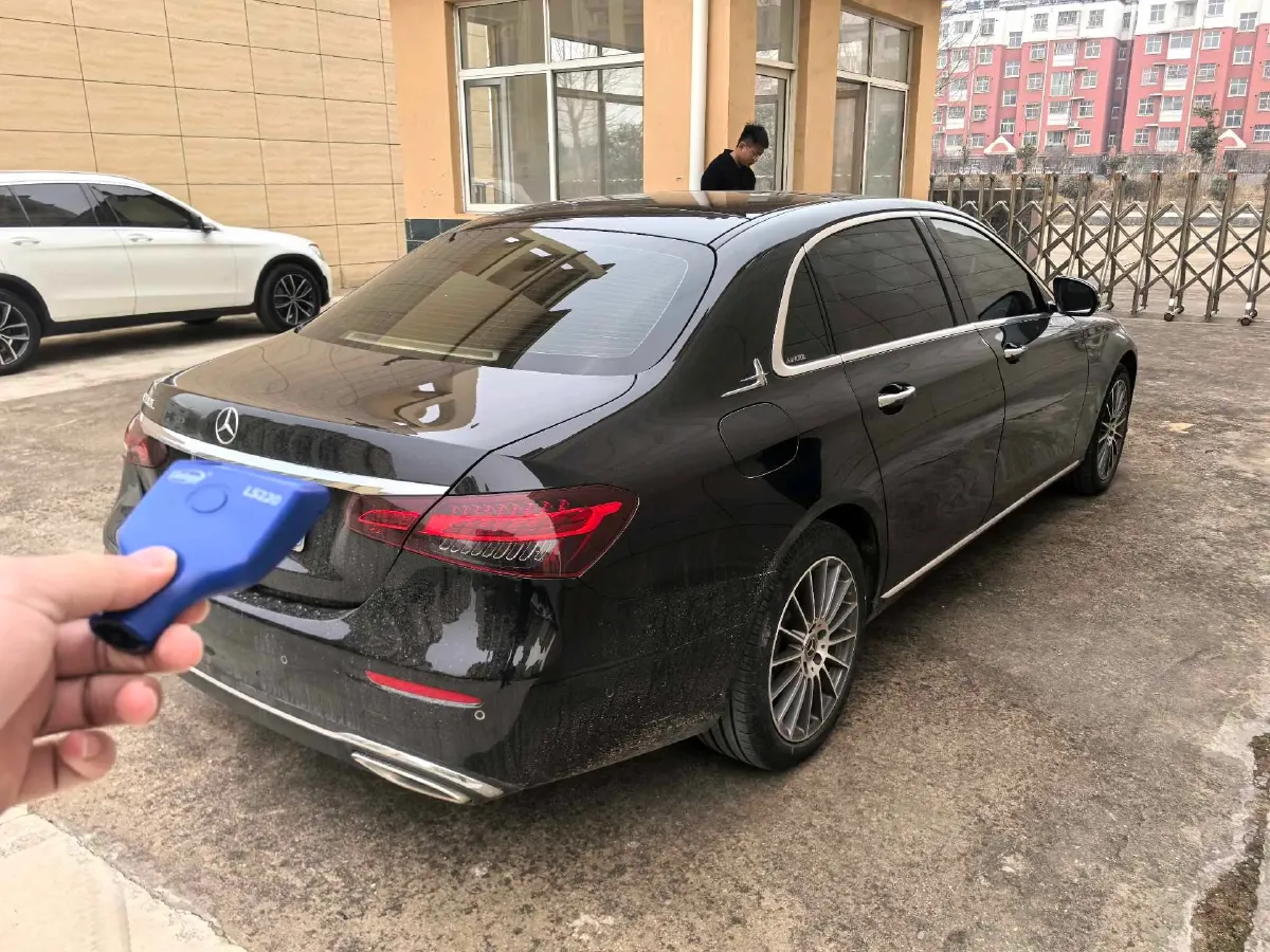 2021 Mercedes-Benz E Class 2.0T 197HP L4 9AT,autocango,china used car exporter,china ev exporter,chinese used car exporter,chinese used ev exporter