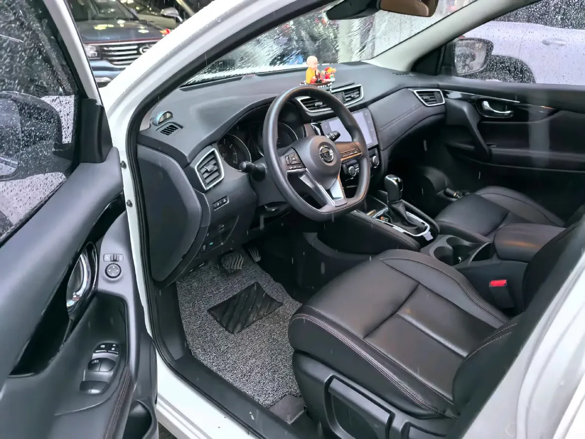 2021 Nissan Qashqai 2.0L 151HP L4 CVT,autocango,china used car exporter,china ev exporter,chinese used car exporter,chinese used ev exporter