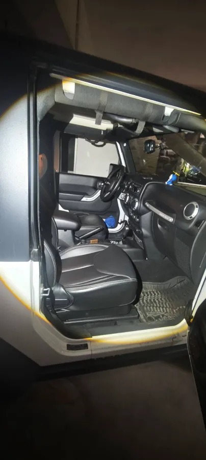 2017 Jeep Wrangler 3.6L 284HP V6 5AT,autocango,china used car exporter,china ev exporter,chinese used car exporter,chinese used ev exporter