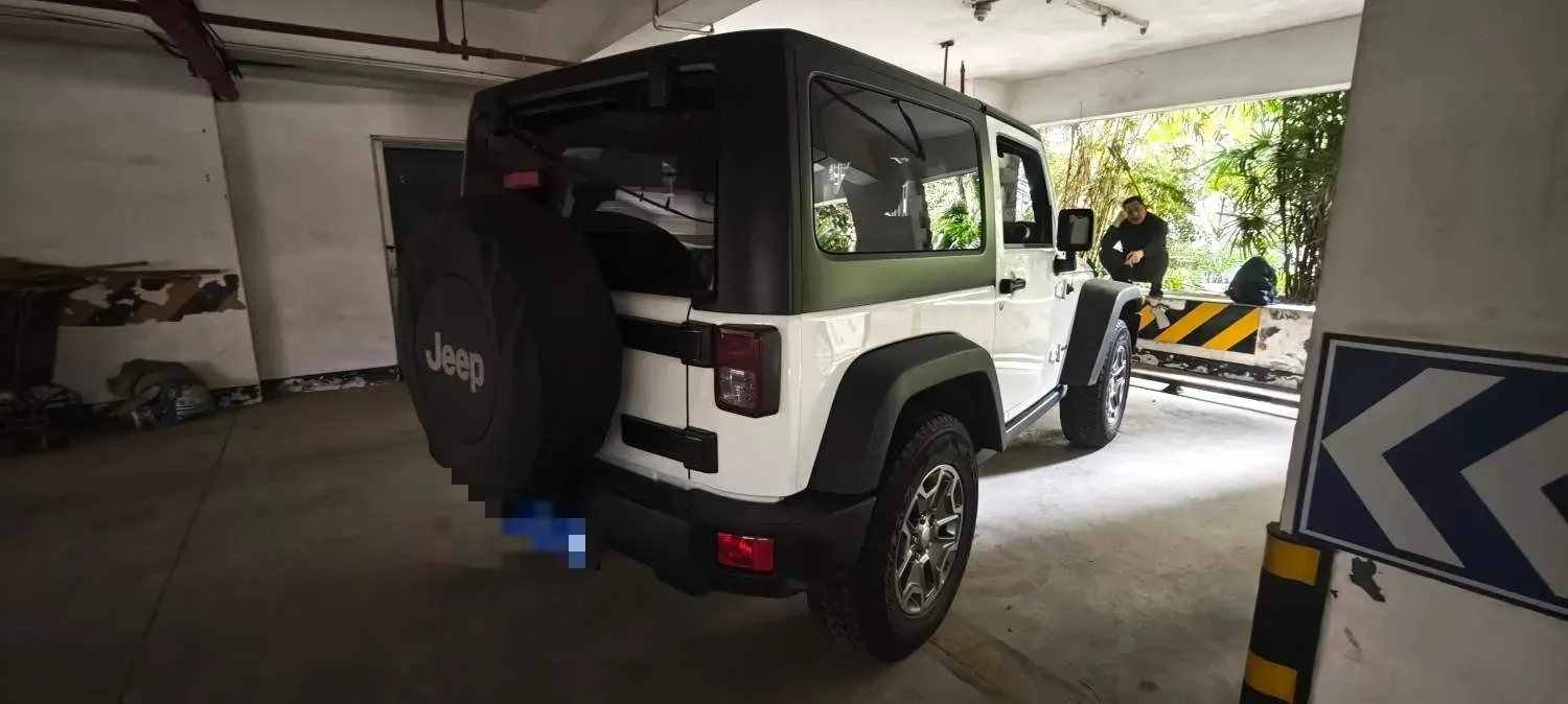 2017 Jeep Wrangler 3.6L 284HP V6 5AT,autocango,china used car exporter,china ev exporter,chinese used car exporter,chinese used ev exporter