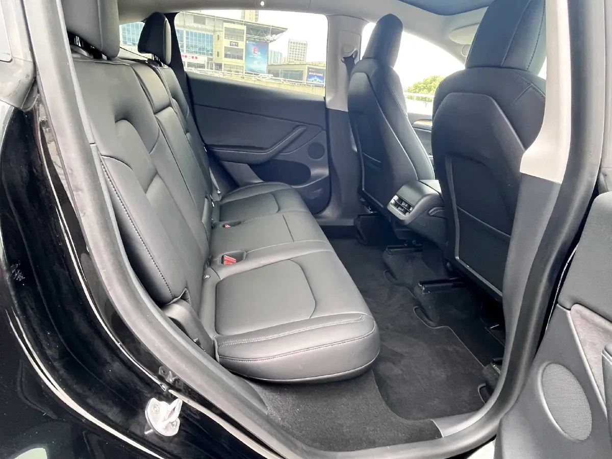 2022 Tesla Model Y BEV 78.4KWH,autocango,china used car exporter,china ev exporter,chinese used car exporter,chinese used ev exporter