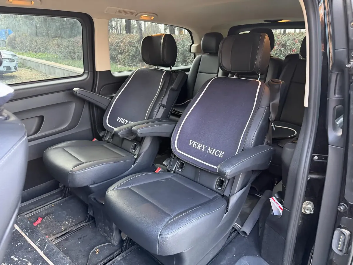 2021 Mercedes-Benz Vito 2.0T 211HP L4 9AT,autocango,china used car exporter,china ev exporter,chinese used car exporter,chinese used ev exporter