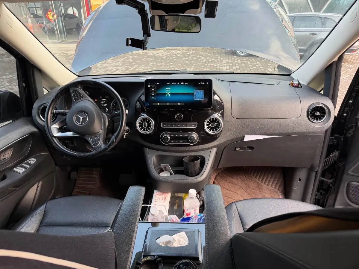 2021 Mercedes-Benz Vito 2.0T 211HP L4 9AT,autocango,china used car exporter,china ev exporter,chinese used car exporter,chinese used ev exporter