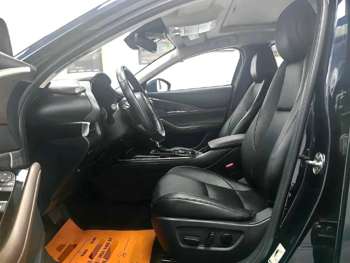 2022 Mazda CX-30 2.0L 158HP L4 6AT,autocango,china used car exporter,china ev exporter,chinese used car exporter,chinese used ev exporter