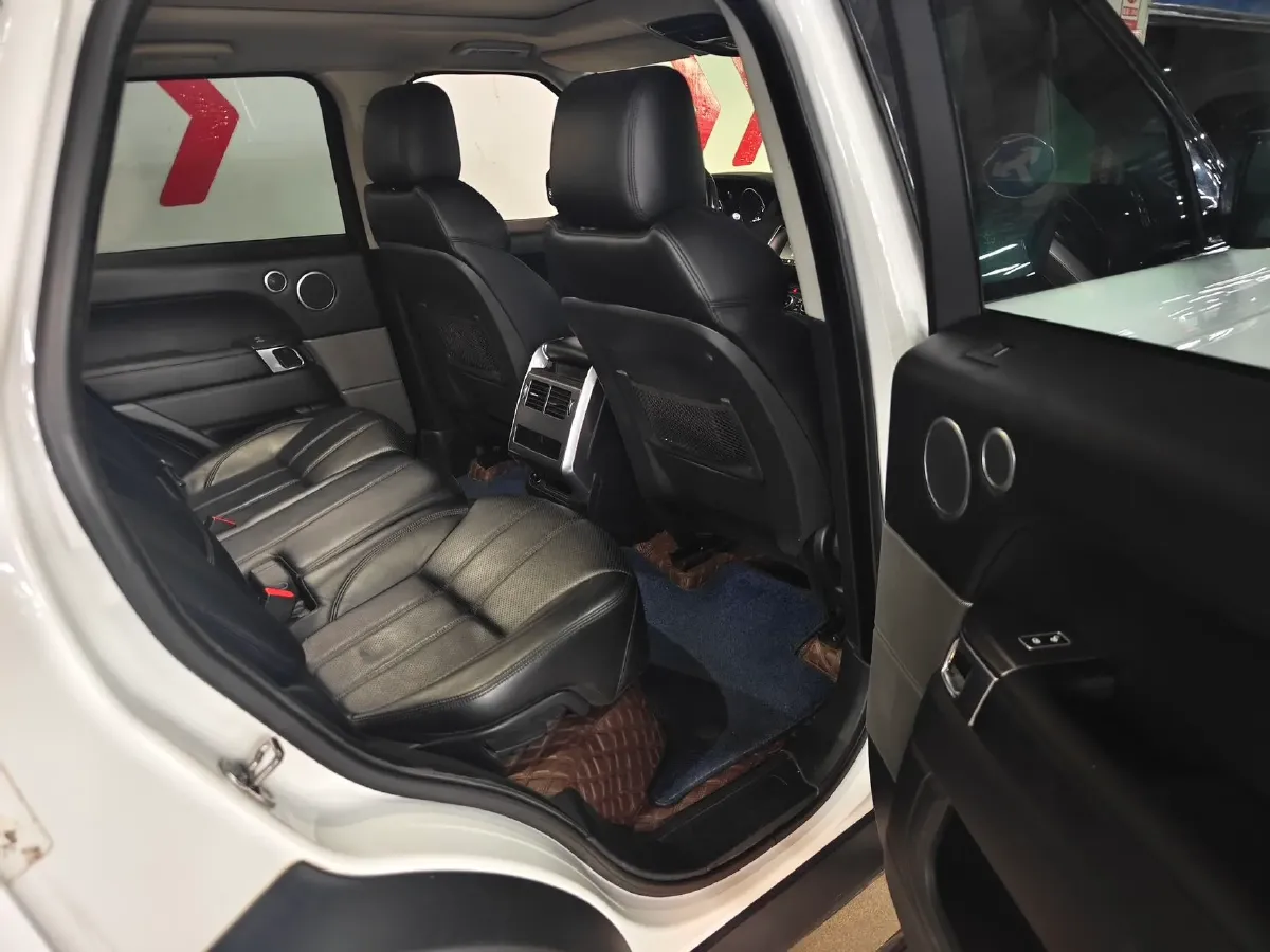 2016 Saleen Comaro 6.2L 450HP V8 6AT,autocango,china used car exporter,china ev exporter,chinese used car exporter,chinese used ev exporter