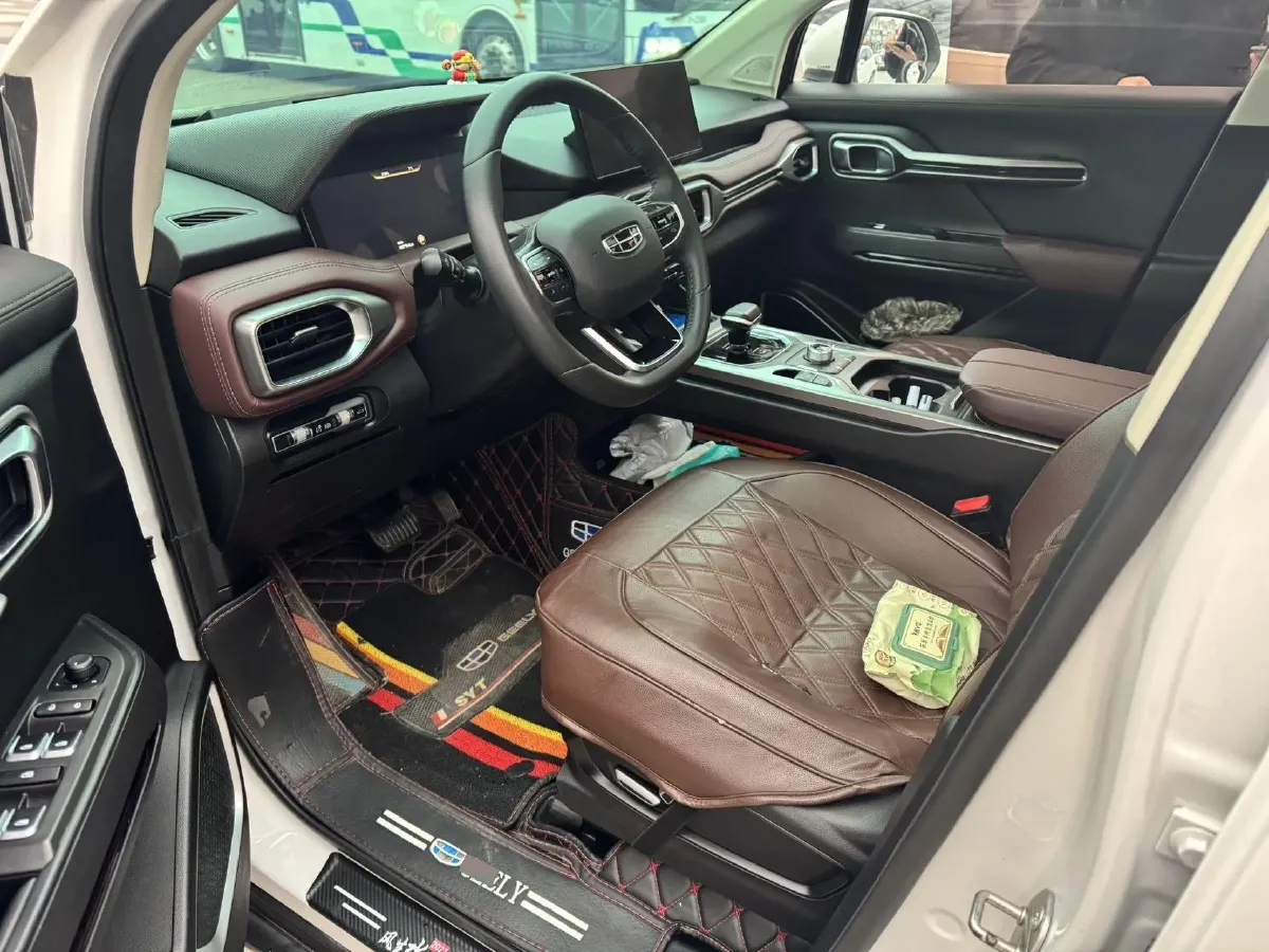 2022 Geely Okavango 1.8T 184HP L4 7DCT,autocango,china used car exporter,china ev exporter,chinese used car exporter,chinese used ev exporter