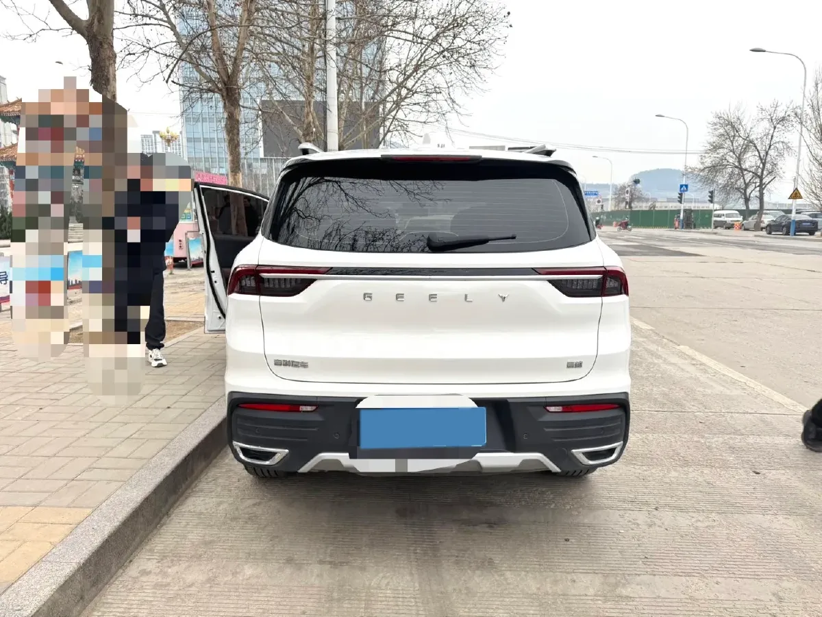 2022 Geely Okavango 1.8T 184HP L4 7DCT,autocango,china used car exporter,china ev exporter,chinese used car exporter,chinese used ev exporter