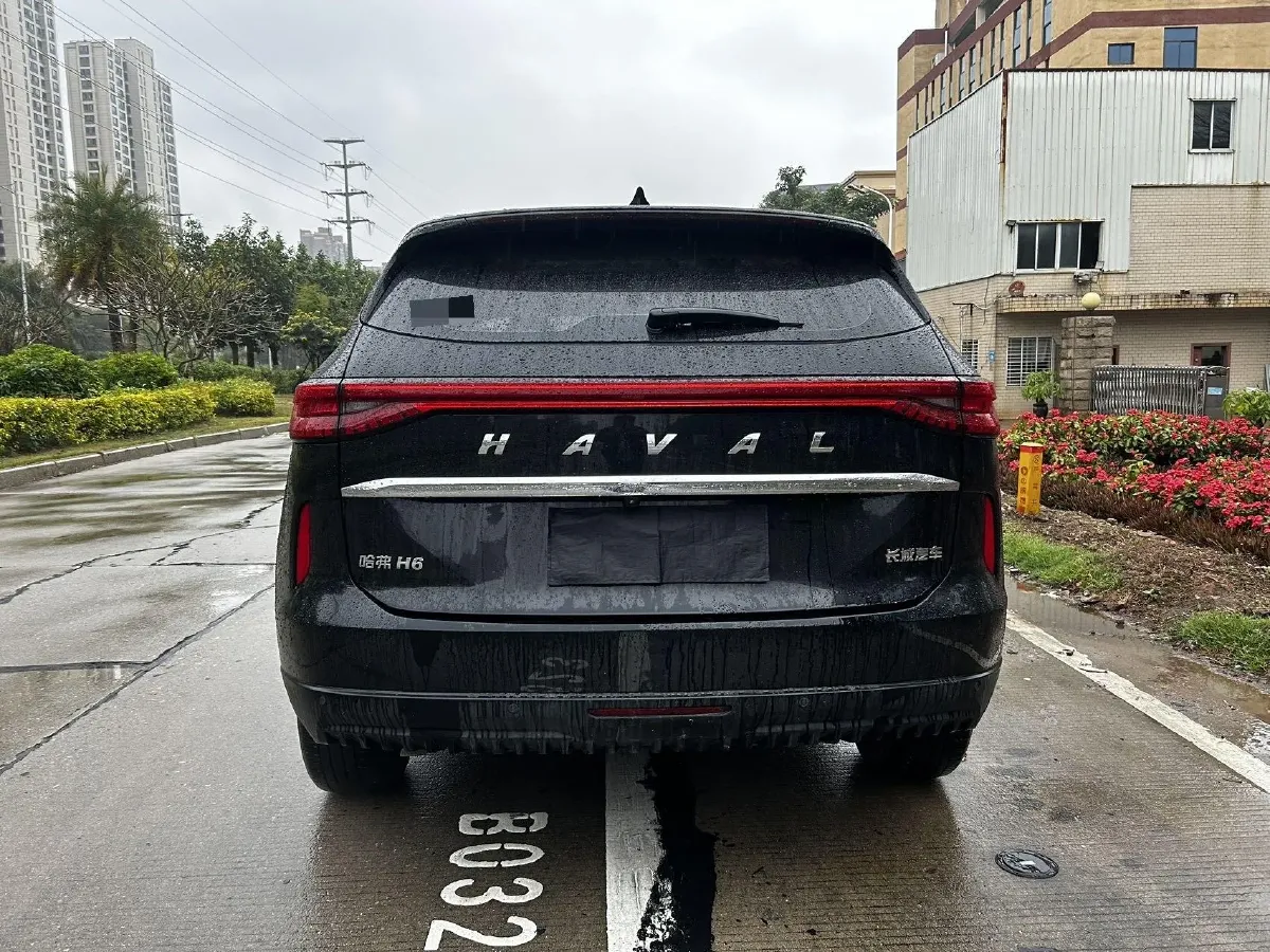 2021 Haval H6 1.5T 169HP L4 7DCT,autocango,china used car exporter,china ev exporter,chinese used car exporter,chinese used ev exporter