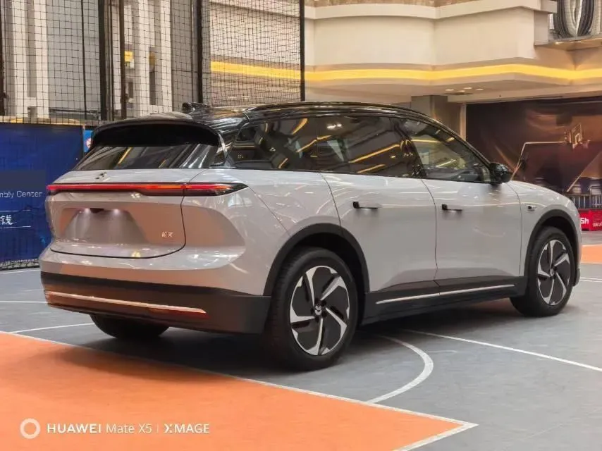 2024 NIO ES6 BEV 75KWH,autocango,china used car exporter,china ev exporter,chinese used car exporter,chinese used ev exporter
